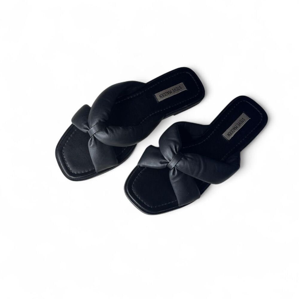 NWOT Steve-madden Chime Black Leather Padded Knot Slides